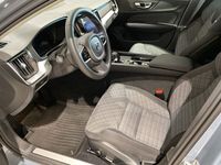 begagnad Volvo V60 CC B4 AWD Diesel Core 2024, Kombi