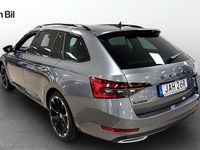 Begagnad Skoda Superb SportLine 156 HK (114 kW) 2023 Grå Kombi