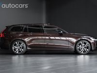 begagnad Volvo V60 AWD R-Design|Pano|360°|Navi|Läder|Minne|Drag