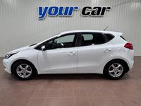 Begagnad Kia Ceed Comfort 110 HK (80 kW) 2015 Vit Halvkombi