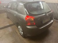Begagnad Toyota Corolla 110 HK (80 kW) 2004