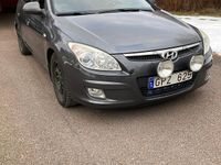 Begagnad Hyundai i30 84 HK (61 kW) 2007 Halvkombi