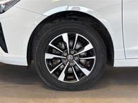 Begagnad MG MG5 EV 130 kW (177 HK) 2022 Vit Kombi