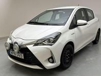 Begagnad Toyota Yaris Active 101 HK (74 kW) 2018 Vit