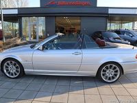 Begagnad BMW 330 Cabriolet 232 HK (170 kW) 2000 Silver samma som bilen Cab