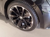 begagnad Skoda Superb Kombi Sportline 4x4 DSG TDI 200hk