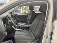 begagnad VW T-Roc Life 1.0 TSI 110HK Drag/B-Kamera/Rattvärme