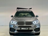 begagnad BMW X5 xDrive40d Steptronic M Sport PANO H/K 360 kamera Drag