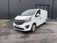 Begagnad Opel Vivaro 120 HK (88 kW) 2016 Vit Minibuss