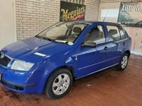 Begagnad Skoda Fabia 60 HK (44 kW) 2002 Blå Halvkombi