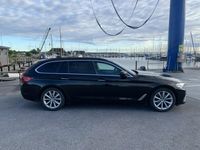 begagnad BMW 520 d Touring Steptronic Business Drag Skinn LED 8 Hjul