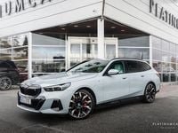 Begagnad BMW i5 M Sport 250 kW (340 HK) 2024 Grå Sedan