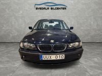 Begagnad BMW 318 143 HK (105 kW) 2004 Blå Sedan