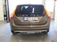 begagnad Volvo V60 CC D4 AWD Momentum Geartronic VOC190hk