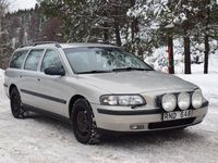 begagnad Volvo V70 2.4 T 200 HK.. nybes.till 30-11-2024 ua.