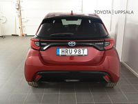 begagnad Toyota Yaris Hybrid Yaris