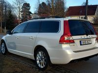 begagnad Volvo V70 2016 D4 181HK Classic Summum Dragkrok