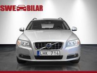 Begagnad Volvo V70 Momentum 231 HK (169 kW) 2009 Ljusgrå Kombi