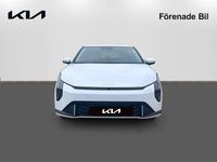 Ny Kia EV4 2026 Vit Halvkombi
