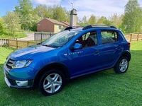 Begagnad Dacia Sandero Stepway 90 HK (66 kW) 2014