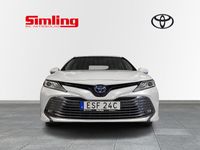 begagnad Toyota Camry 2,5 Executive Premiumpaket / Vinterhjul