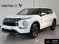 Ny Mitsubishi Outlander P-HEV Invite 306 HK (225 kW) 2025 Vit solid SUV