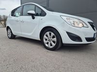 Begagnad Opel Meriva 141 HK (103 kW) 2013 Vit Minibuss