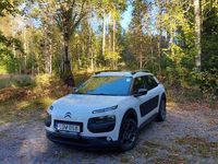 Begagnad Citroën C4 Cactus 82 HK (60 kW) 2015 Vit Halvkombi