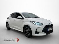 Begagnad Toyota Yaris 2021 Vit Halvkombi