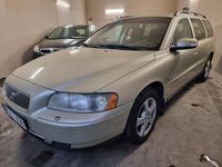 Begagnad Volvo V70 Kinetic 170 HK (125 kW) 2006 Brun Kombi