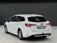 Begagnad Toyota Corolla Style 184 HK (135 kW) 2021 Vit Kombi