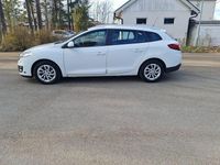 Begagnad Renault Mégane GrandTour 90 HK (66 kW) 2014 Vit Kombi
