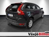 Begagnad Volvo XC60 Momentum 164 HK (120 kW) 2008 Grå SUV