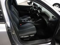 begagnad Peugeot e-2008 Allure 50kWh 136hk - Carplay
