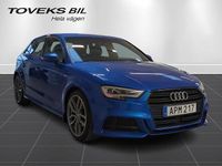 Begagnad Audi A3 S-Line 150 HK (110 kW) 2019 Arablå kristalleffekt Sedan