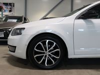 begagnad Skoda Octavia 2.0 TDi 150HK Business Edition 4x4 Kombi