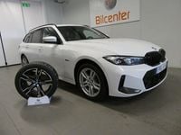 Begagnad BMW 330 M Sport 292 HK (214 kW) 2023 Vit Kombi