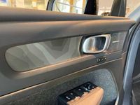 Begagnad Volvo XC40 Single Motor Extended Range 188 kW (256 HK) 2023 Silver SUV