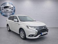 Begagnad Mitsubishi Outlander 203 HK (149 kW) 2016 Vit SUV