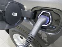 begagnad Ford Kuga Titanium Plug-In Hybrid 8vxl AUT | Eluppv ra 2021, SUV