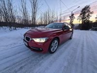 Begagnad BMW 320 Sport Line 190 HK (139 kW) 2016 Röd Kombi