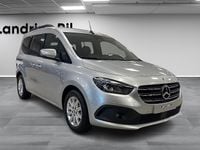 Begagnad Mercedes T180 116 HK (85 kW) 2024 Silver Minibuss