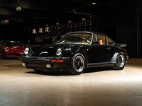 Begagnad Porsche 911 Carrera 245 HK (180 kW) 1976 Svart Sportkupé