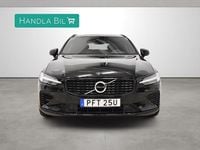 Begagnad Volvo V60 R-Design 253 HK (186 kW) 2021 Svart Kombi