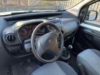 Begagnad Peugeot Bipper 75 HK (55 kW) 2016