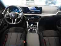 Begagnad BMW 330e M Sport 2025 Grå Sedan