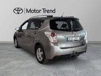 Begagnad Toyota Verso 148 HK (108 kW) 2015 Brun Minibuss