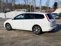 Begagnad Ford Focus 90 HK (66 kW) 2011 Kombi