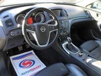 Begagnad Opel Insignia Cosmo 161 HK (118 kW) 2010 Vit Kombi