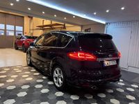 begagnad Ford S-MAX 2.2 TDCi Durashift S-Edition 7-sits titanium